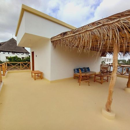 Tatu Inn Boutique Hotel Watamu Esterno foto