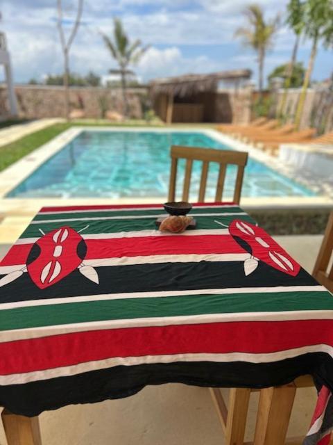 Tatu Inn Boutique Hotel Watamu Esterno foto