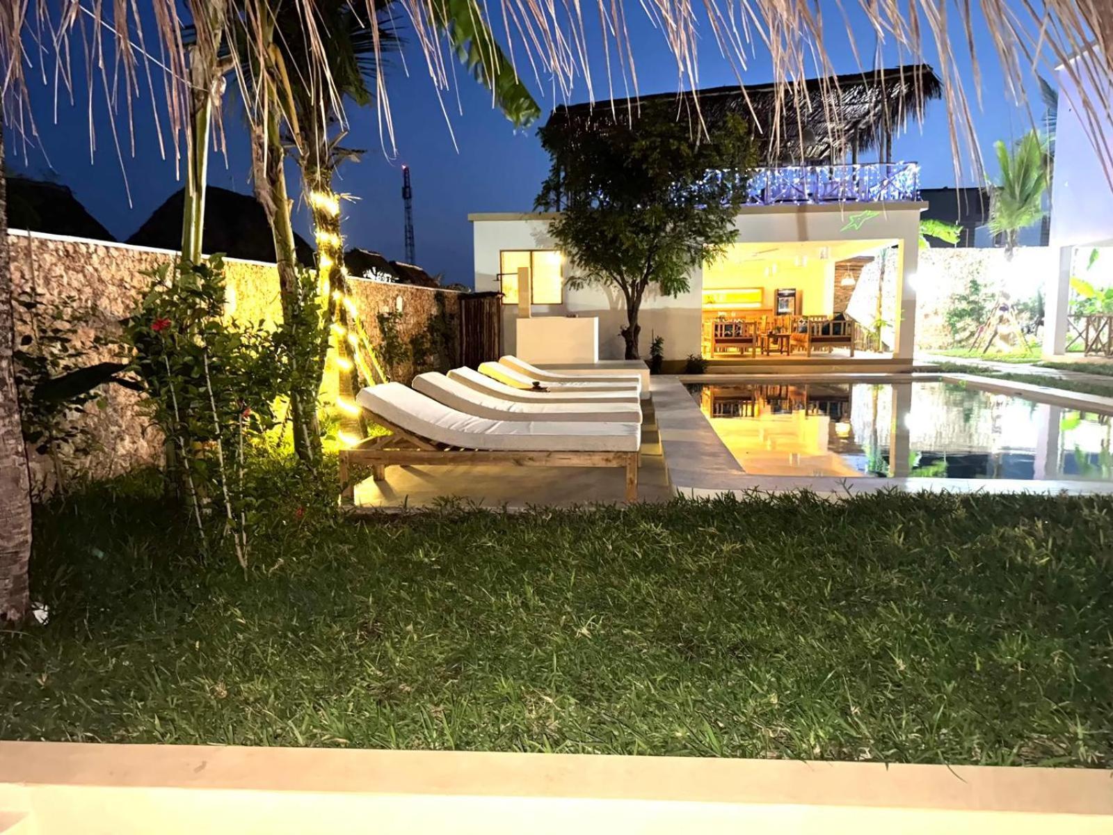 Tatu Inn Boutique Hotel Watamu Esterno foto