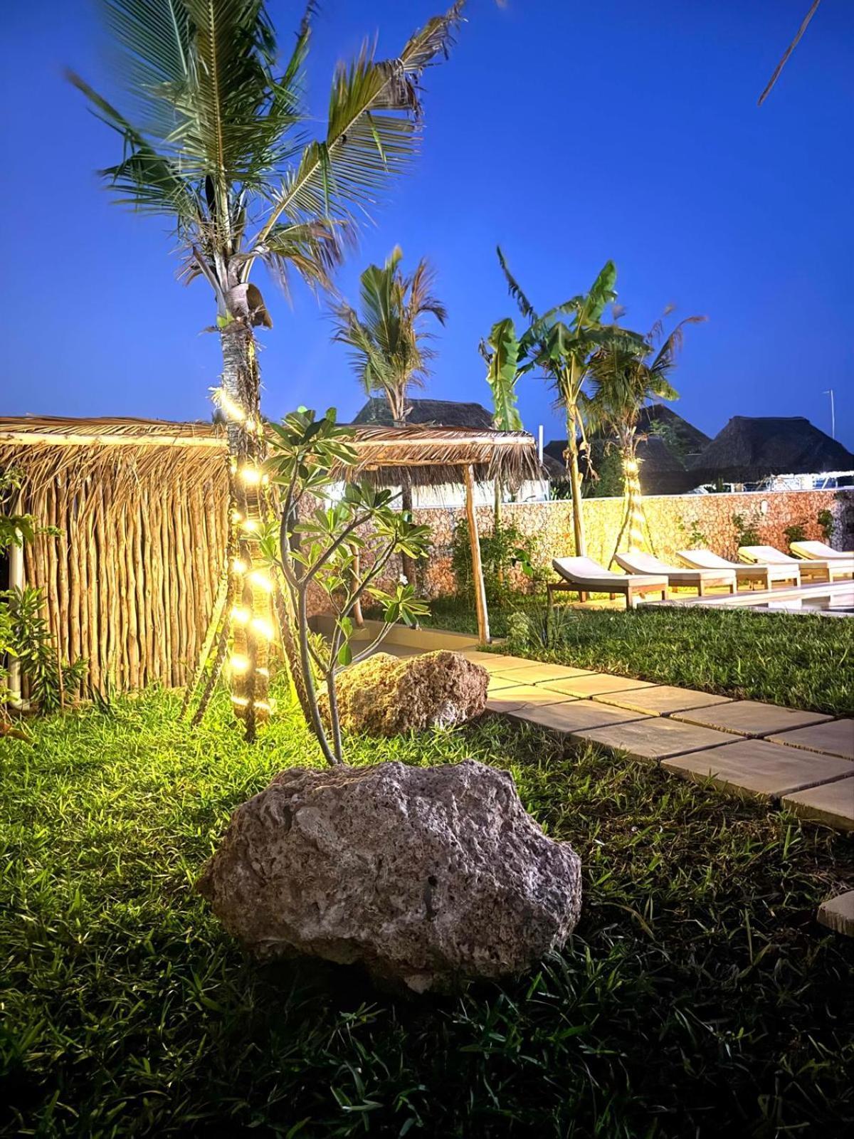 Tatu Inn Boutique Hotel Watamu Esterno foto