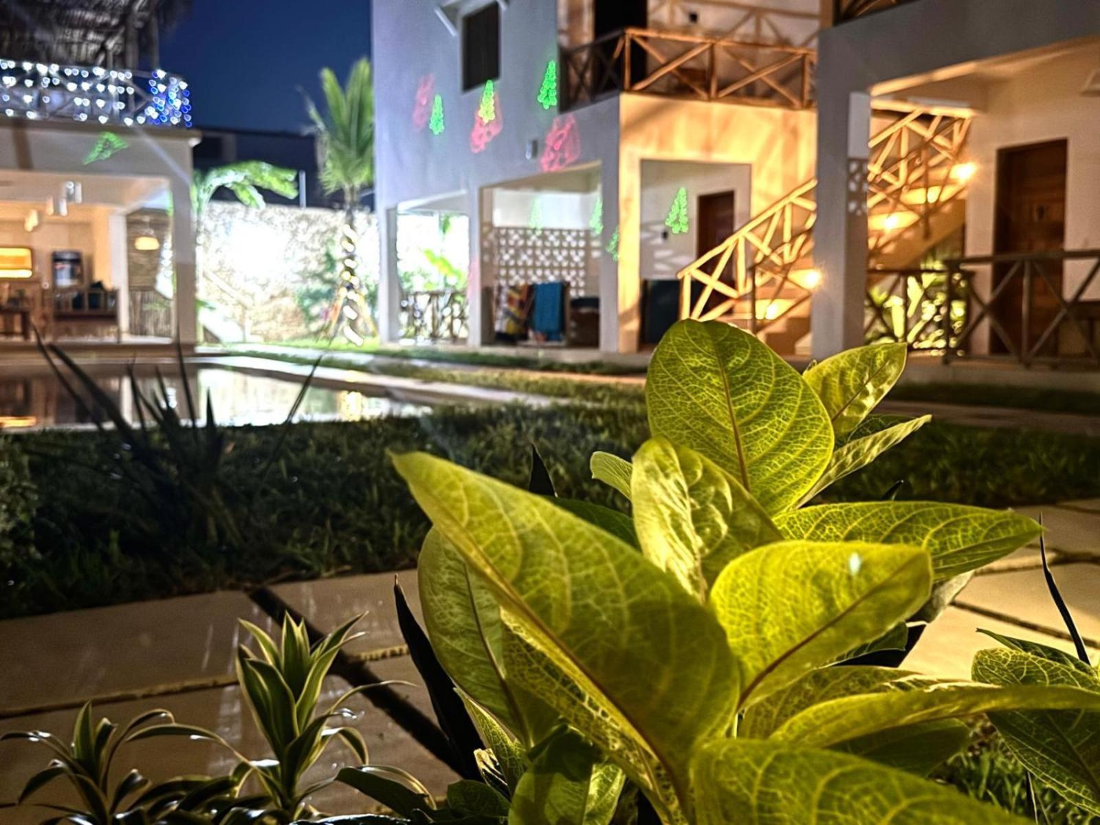 Tatu Inn Boutique Hotel Watamu Esterno foto