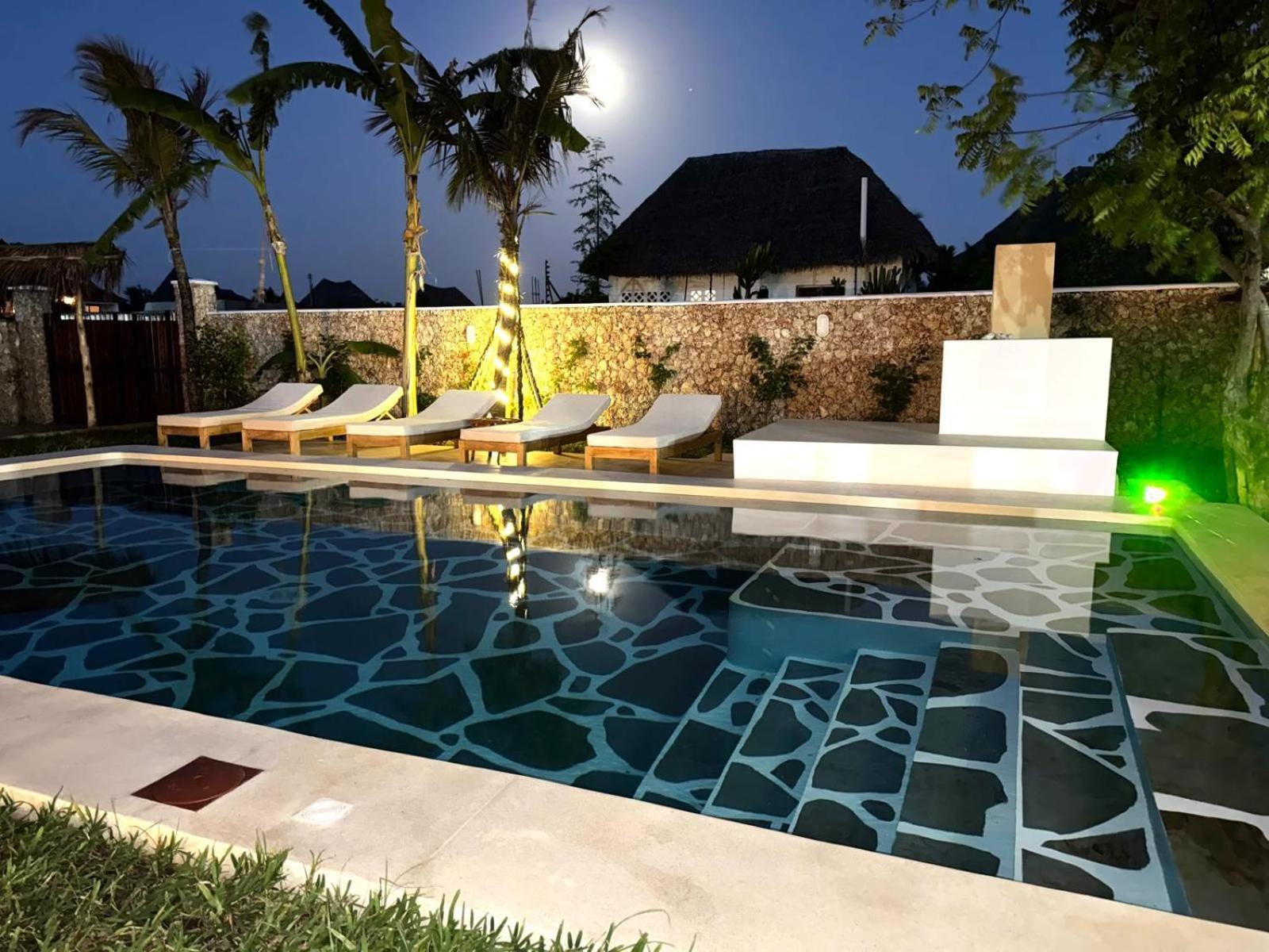 Tatu Inn Boutique Hotel Watamu Esterno foto