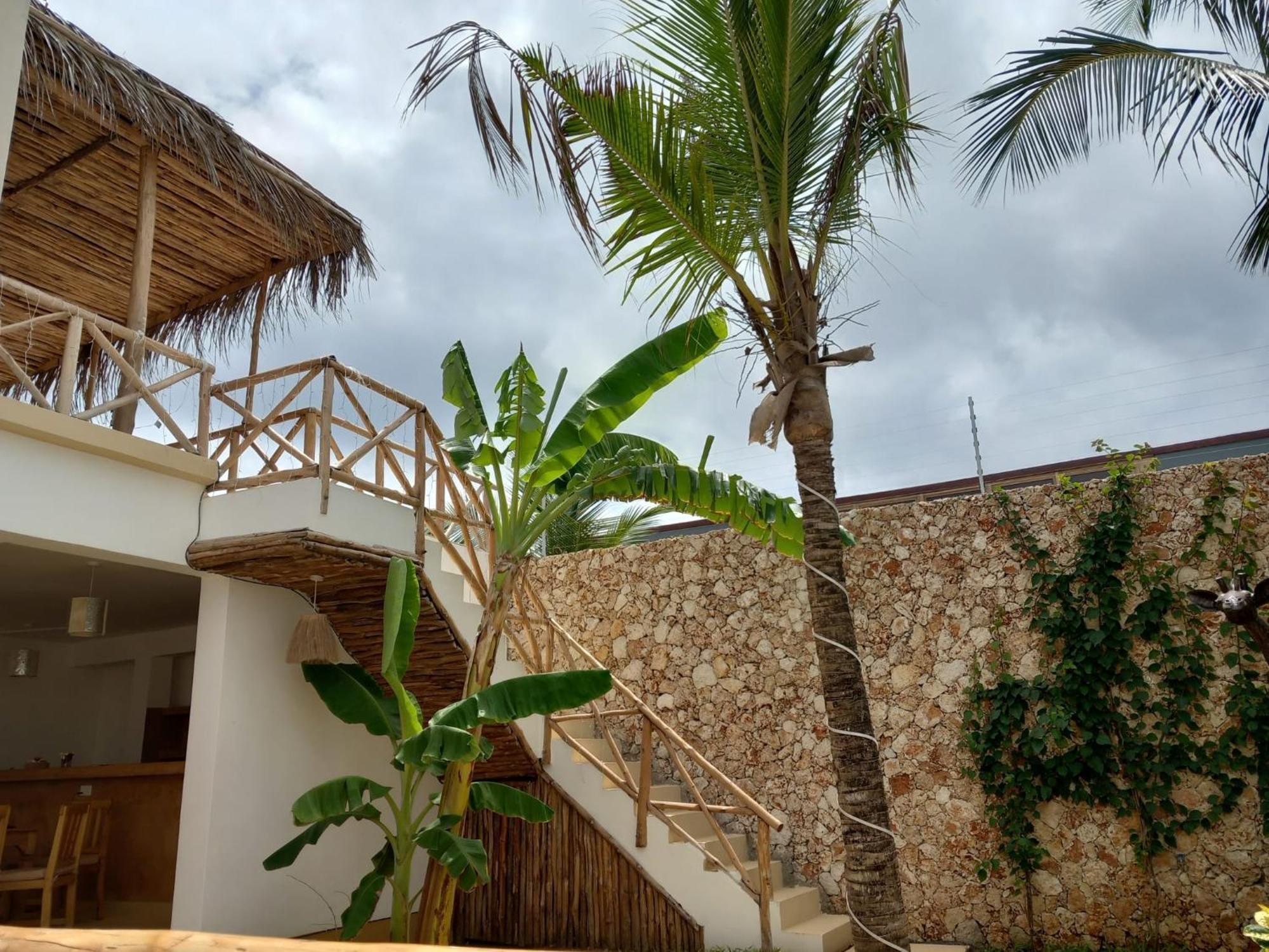 Tatu Inn Boutique Hotel Watamu Esterno foto